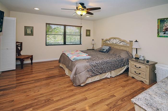 1106 Russell Drive Boca Raton, FL 33487 - Photo 11 of 24 bedroom