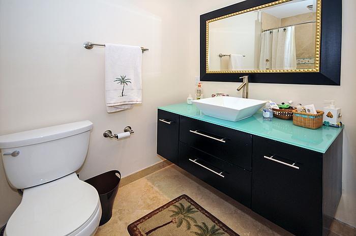 1106 Russell Drive Boca Raton, FL 33487 - Photo 10 of 24 bathroom_700