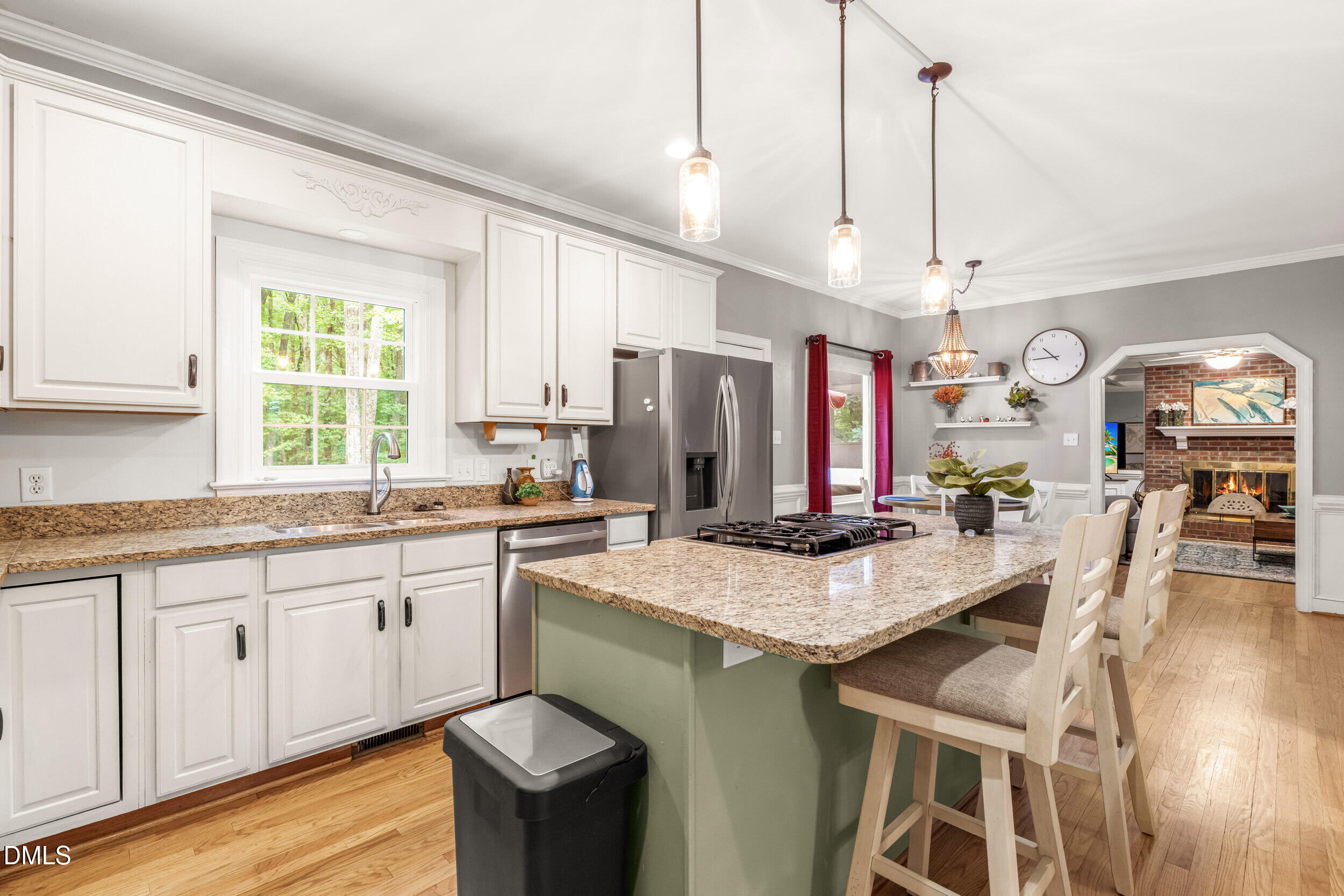 5425 North Hawthorne Way Raleigh, NC 27613 - Photo 11 of 51