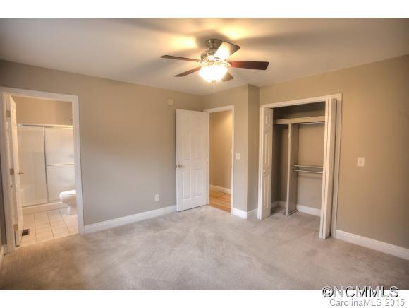 18 Barclay Road Candler, NC 28715 - Photo 11 of 14 Gallery Image 11