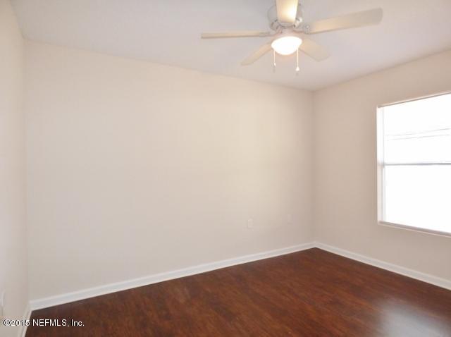 8211 Firetower Road Jacksonville, FL 32210 - Photo 7 of 9 7 (640x478)