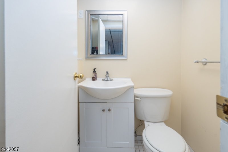 103 Alturas Road Vernon, NJ 07422 - Photo 17 of 18
