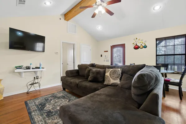 $135,000 | 90 Roatan Drive, Point Blank, TX 77364