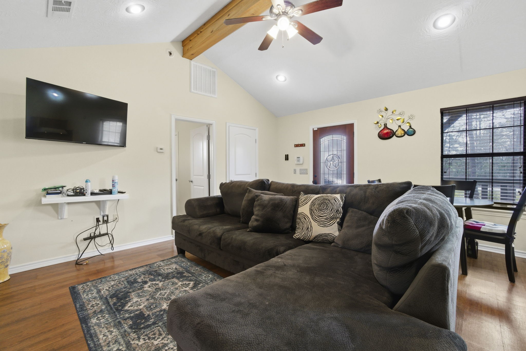 90 Roatan Drive Point Blank, TX 77364 - Photo 14 of 24 Living