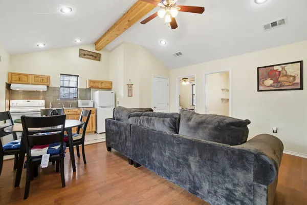 $135,000 | 90 Roatan Drive, Point Blank, TX 77364