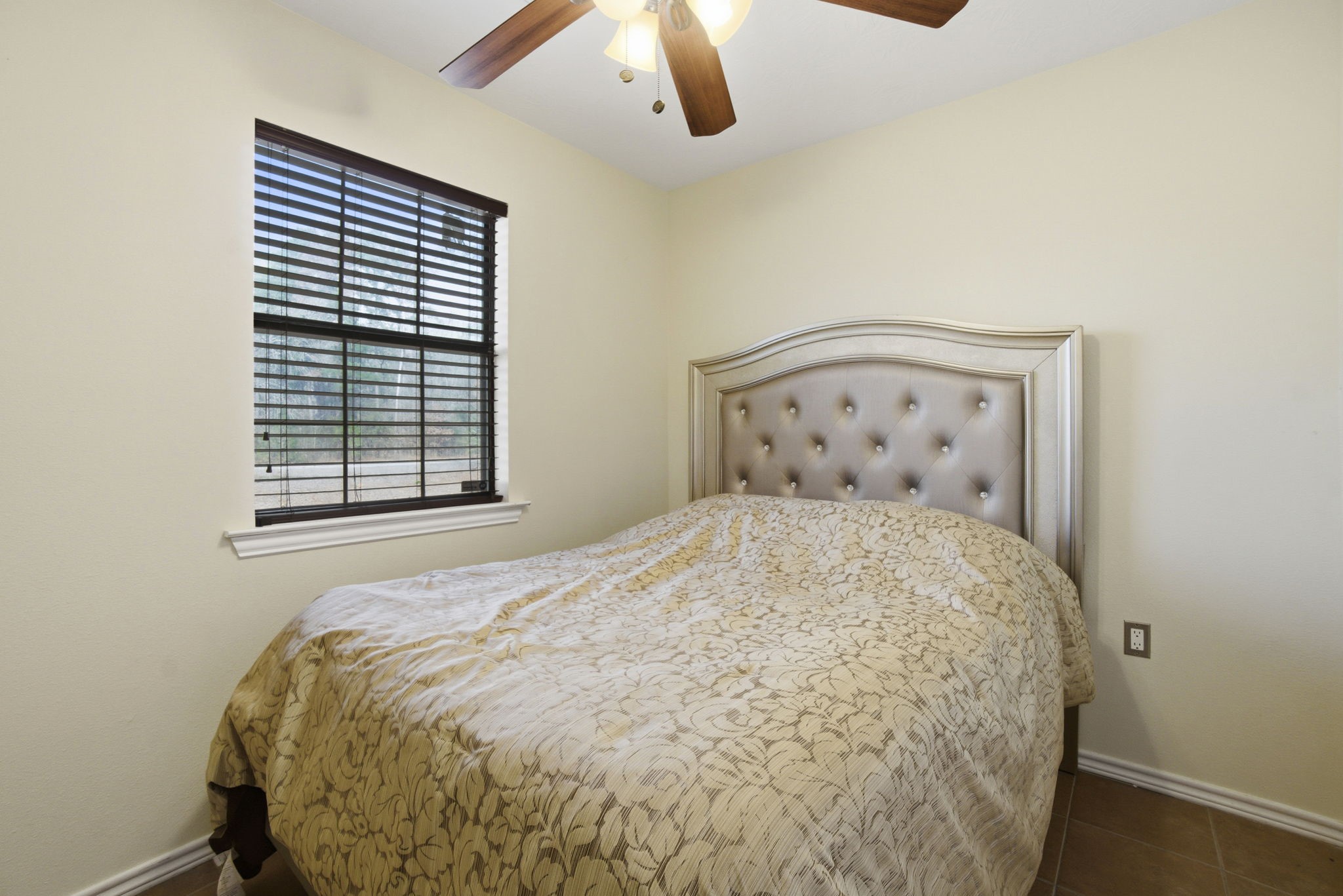 90 Roatan Drive Point Blank, TX 77364 - Photo 7 of 24 Bedroom 2