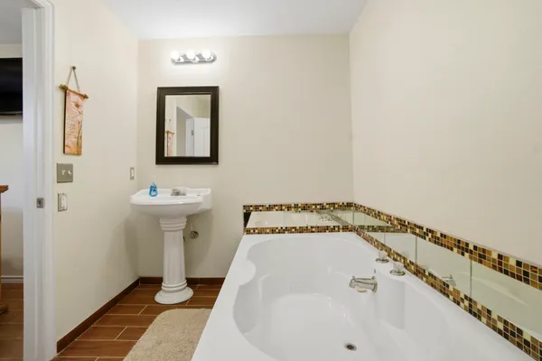 $135,000 | 90 Roatan Drive, Point Blank, TX 77364