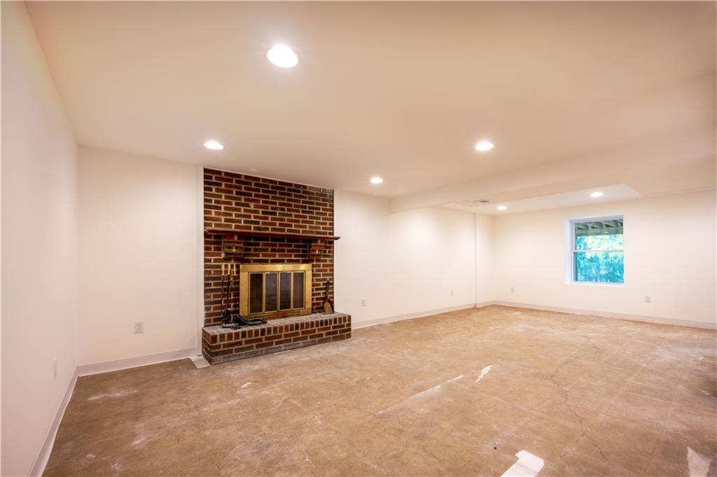344 Jacks Run Road Pittsburgh, PA 15202 - Photo 22 of 24 Gallery Image 22