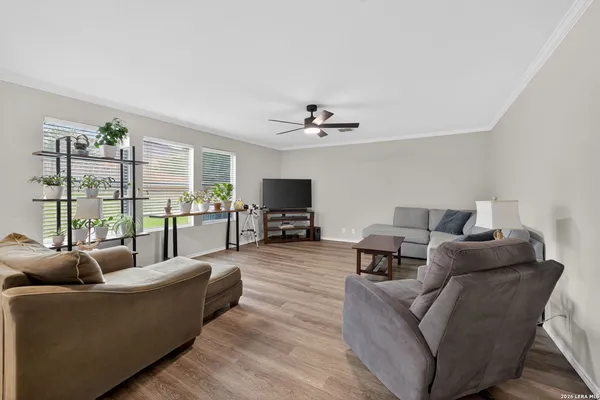 $300,000 | 217 Willow Run, Cibolo, TX 78108