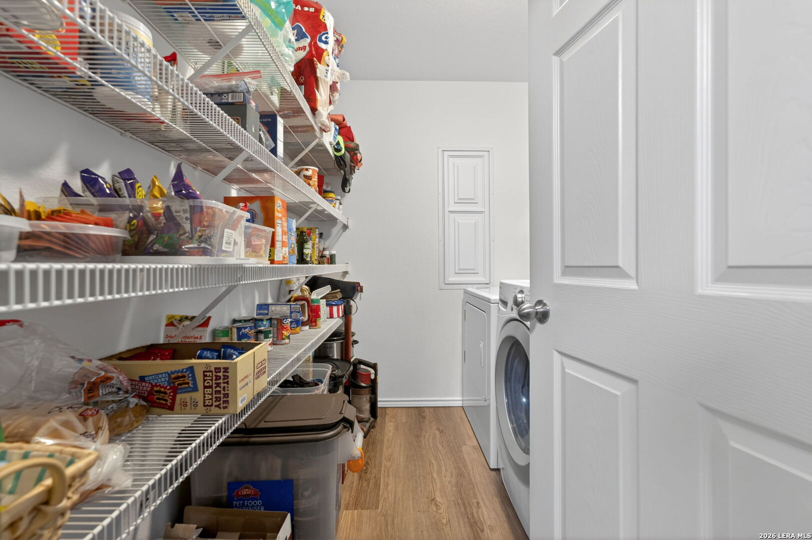 217 Willow Run Cibolo, TX 78108 - Photo 20 of 41 a view of a hallway with seating area