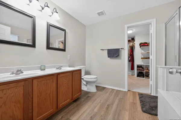 $300,000 | 217 Willow Run, Cibolo, TX 78108