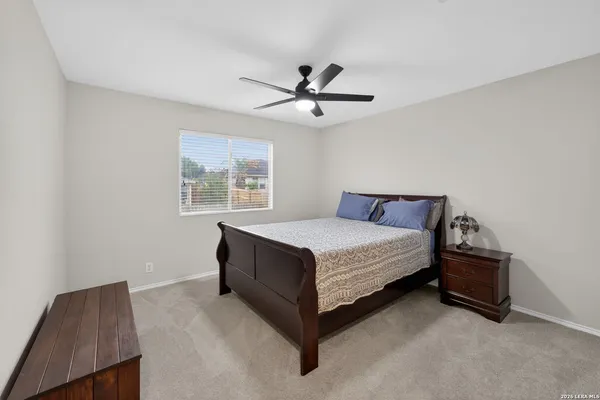 $300,000 | 217 Willow Run, Cibolo, TX 78108