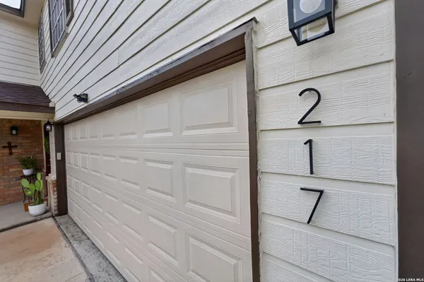 $300,000 | 217 Willow Run, Cibolo, TX 78108