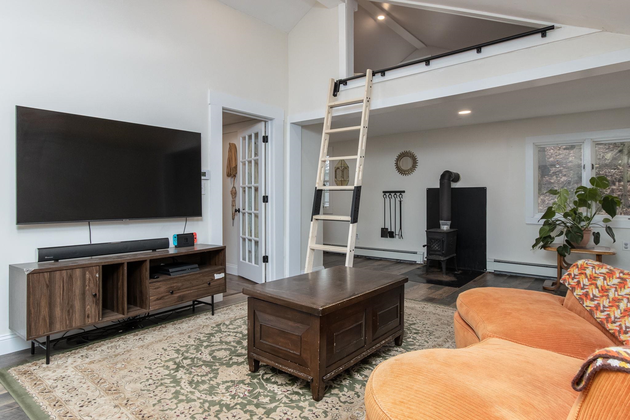 21 Hemlock Heights Road Atkinson, NH 03811 - Photo 15 of 41