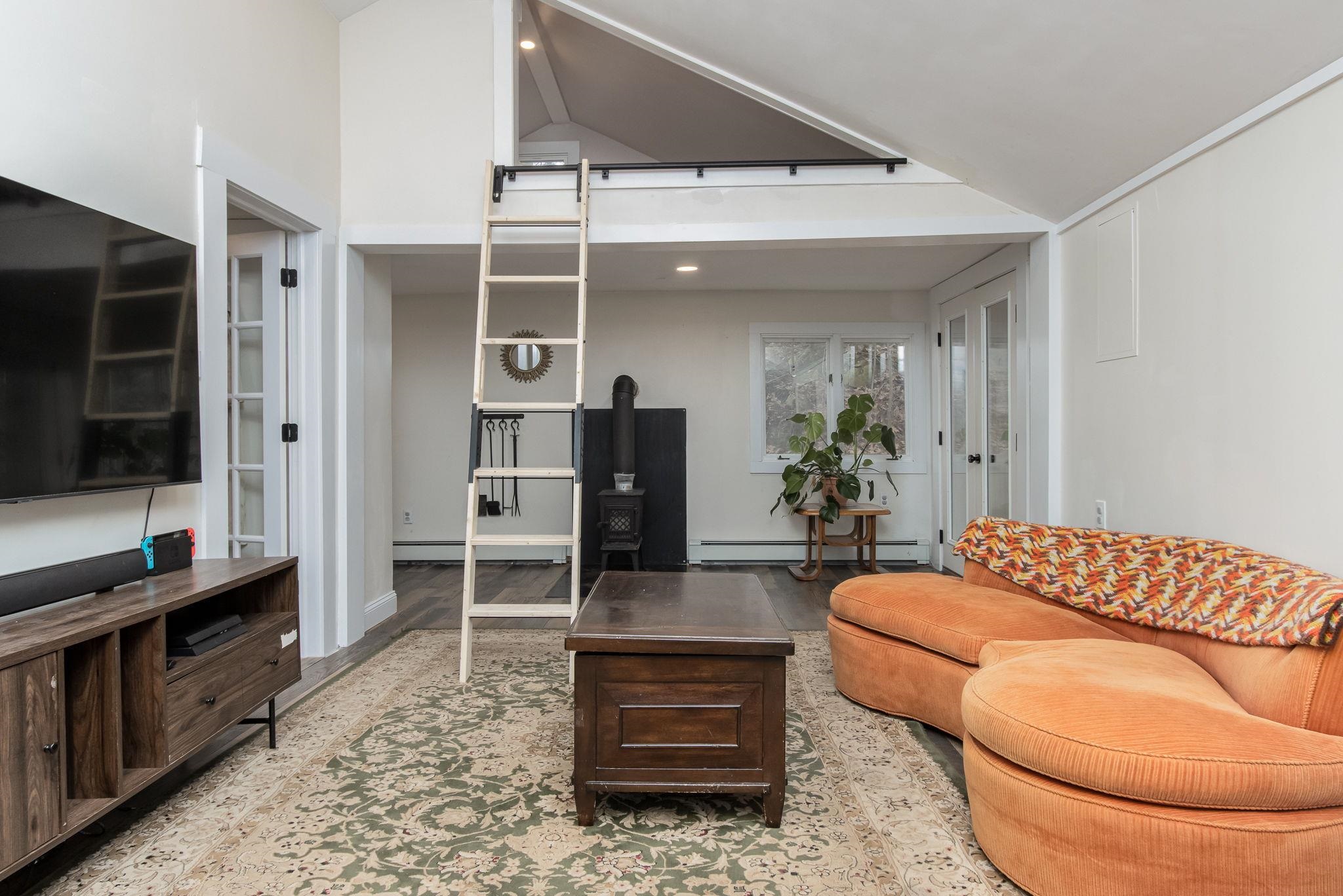 21 Hemlock Heights Road Atkinson, NH 03811 - Photo 16 of 41