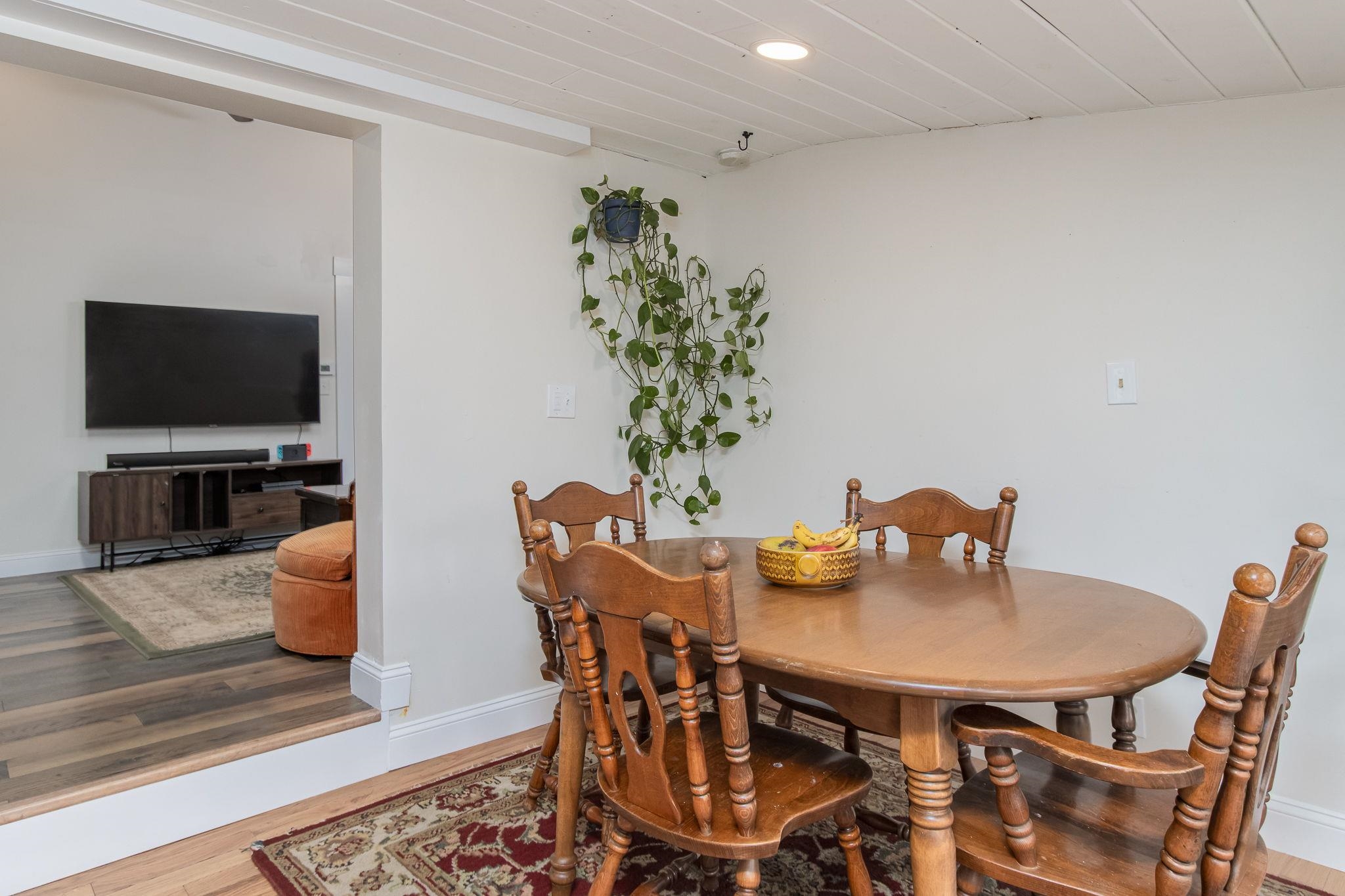 21 Hemlock Heights Road Atkinson, NH 03811 - Photo 17 of 41