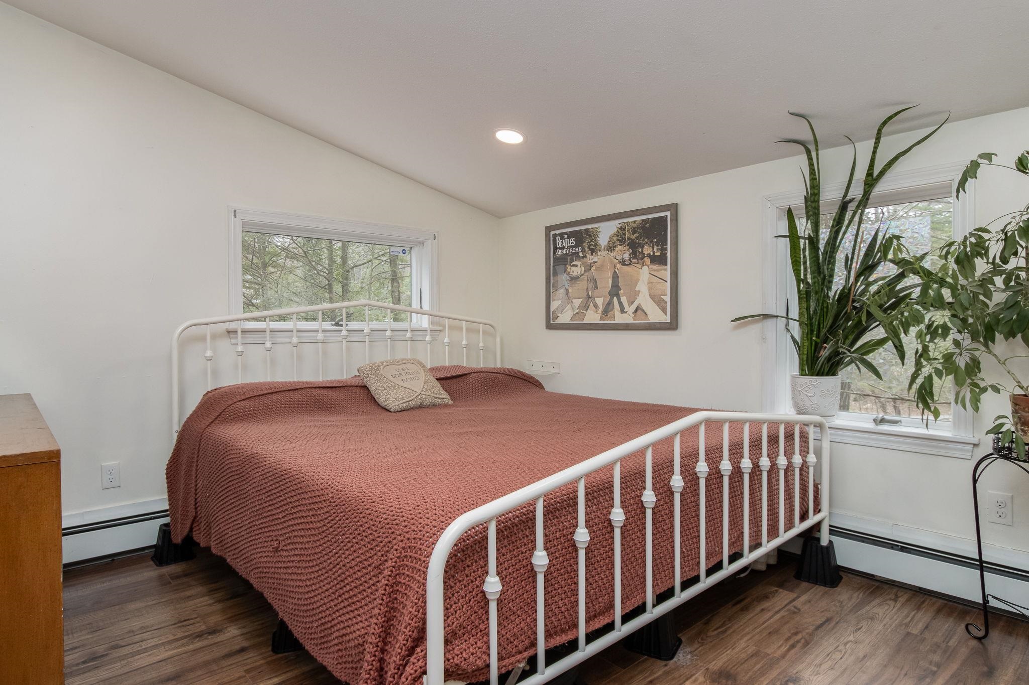 21 Hemlock Heights Road Atkinson, NH 03811 - Photo 28 of 41