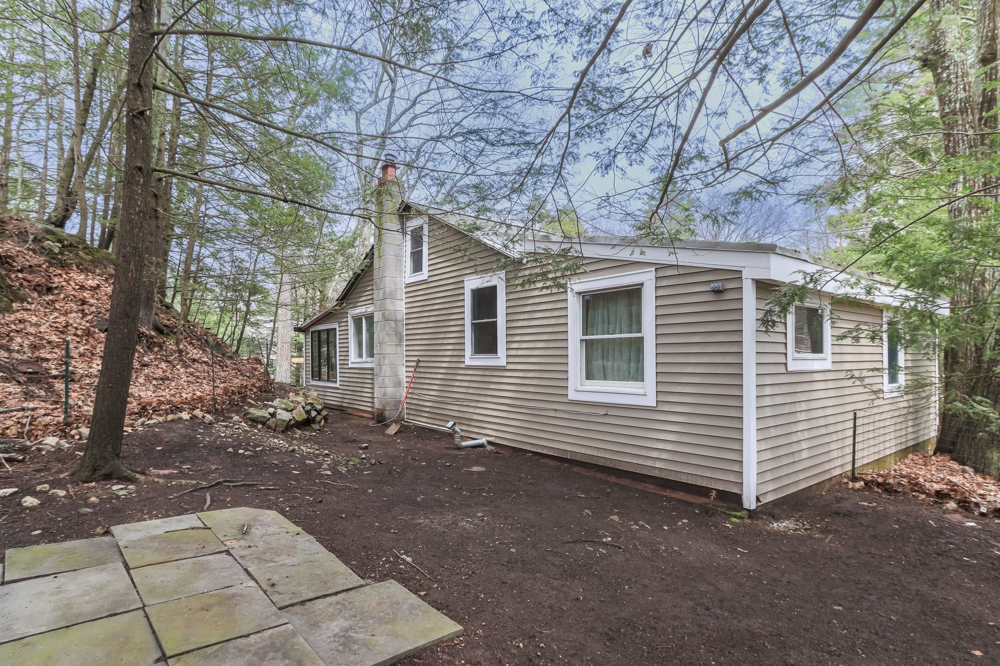 21 Hemlock Heights Road Atkinson, NH 03811 - Photo 6 of 41