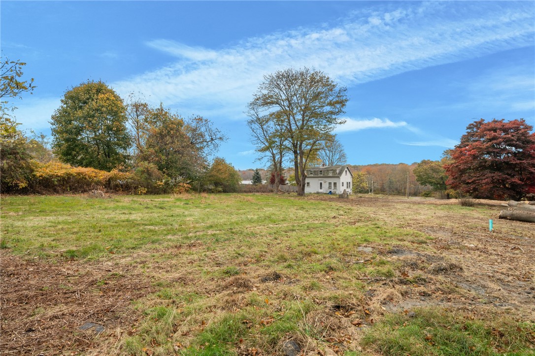 625 North Main Road Jamestown, RI 02835 - Photo 4 of 9