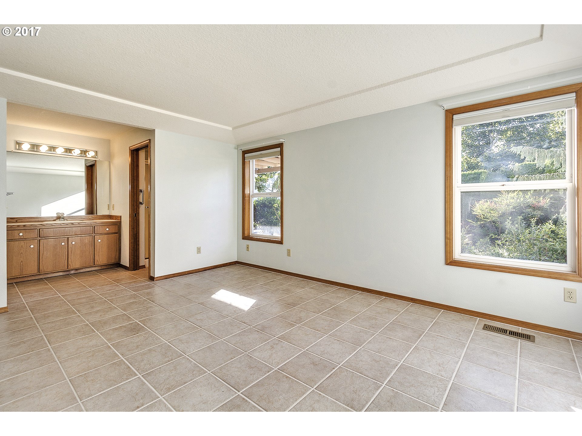 16165 Southwest 129th Terrace Tigard, OR 97224 - Photo 12 of 18 Bedroom, Primary