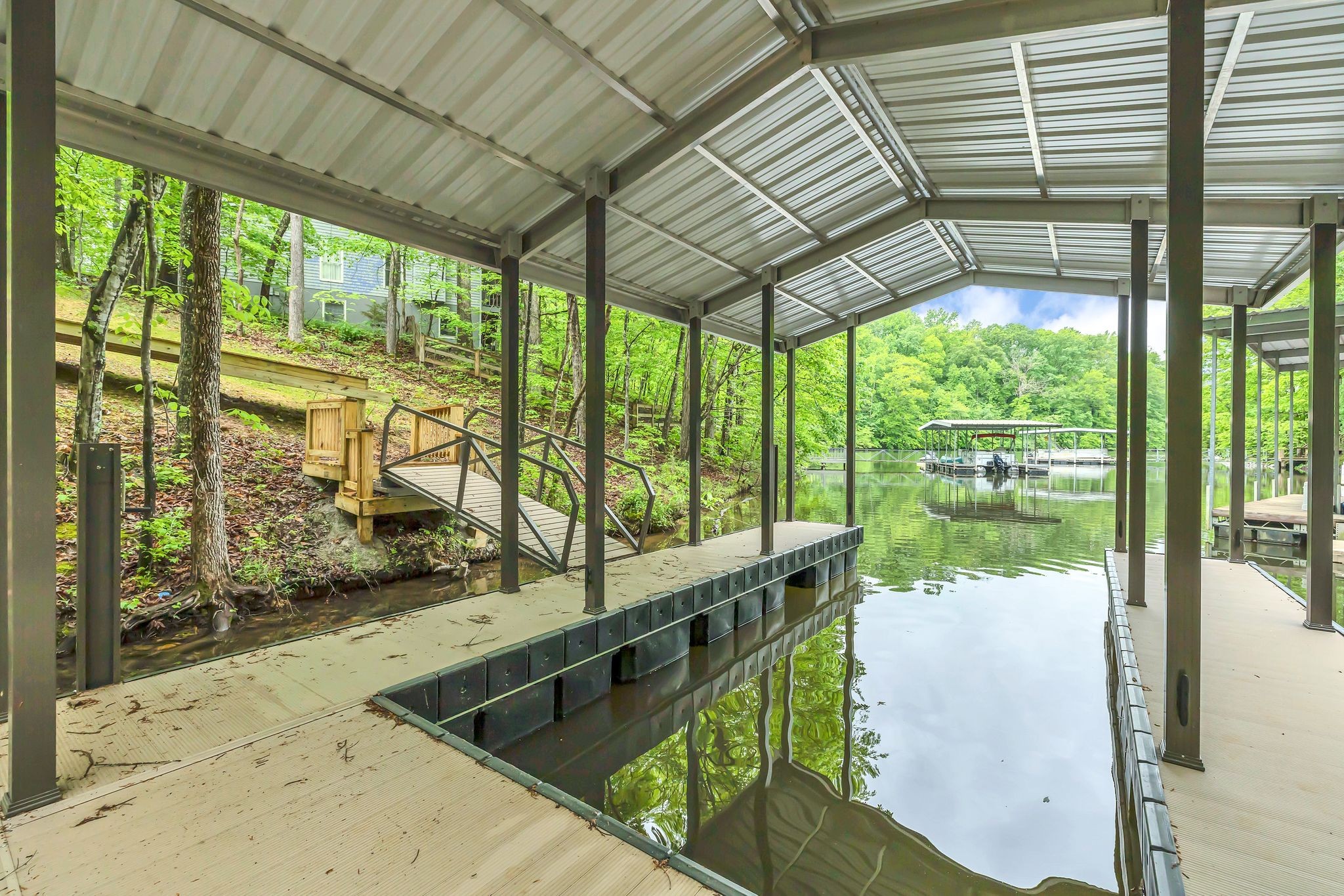 98 Whippoorwill Cove Road Winchester, TN 37398 - Photo 21 of 32 Gallery Image 21