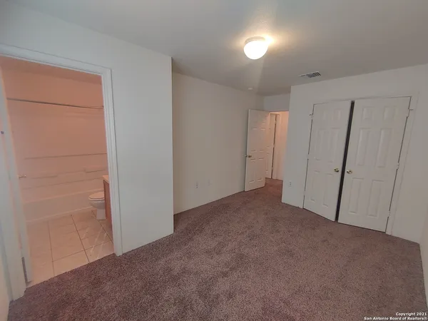 $1,300 | 9016 Maverick Draw, San Antonio, TX 78250