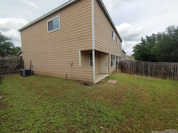 $1,300 | 9016 Maverick Draw, San Antonio, TX 78250