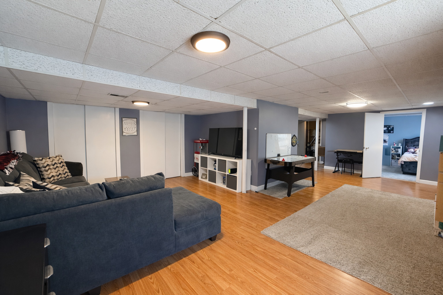 1587 Brookside Drive Hoffman Estates, IL 60169 - Photo 17 of 20