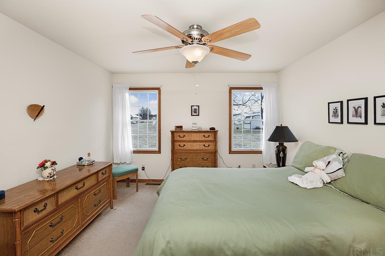 58160 Prairie Ridge Road Goshen, IN 46528 - Photo 15 of 23 Gallery Image 15