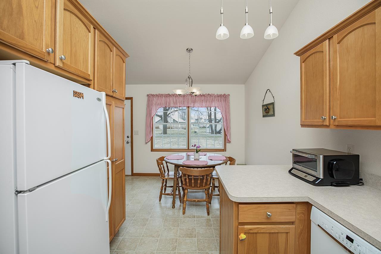 58160 Prairie Ridge Road Goshen, IN 46528 - Photo 9 of 23 Gallery Image 9