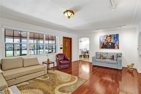 $2,350,000 | 1247 Northeast 101st Street, Miami Shores, FL 33138
