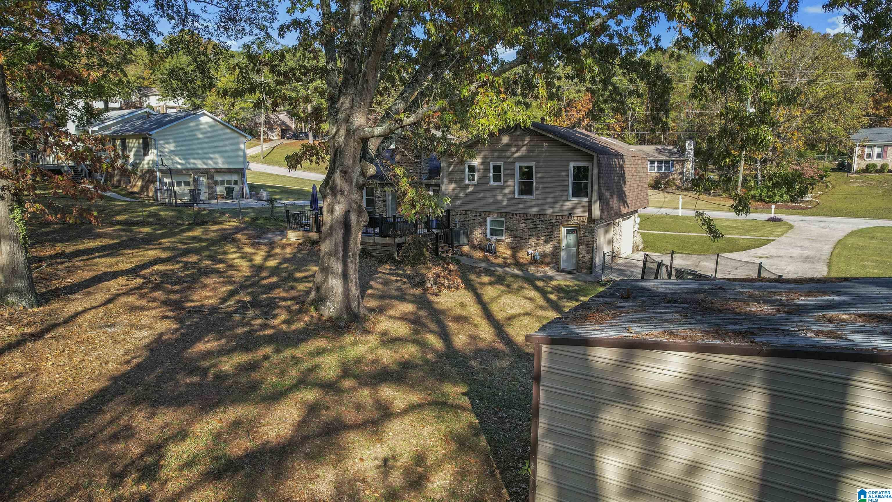 712 Wilderness Road Pelham, AL 35124 - Photo 7 of 32