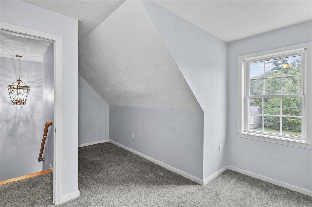 128 Green Farm Road New Ipswich, NH 03071 - Photo 21 of 39 a view of entryway with window