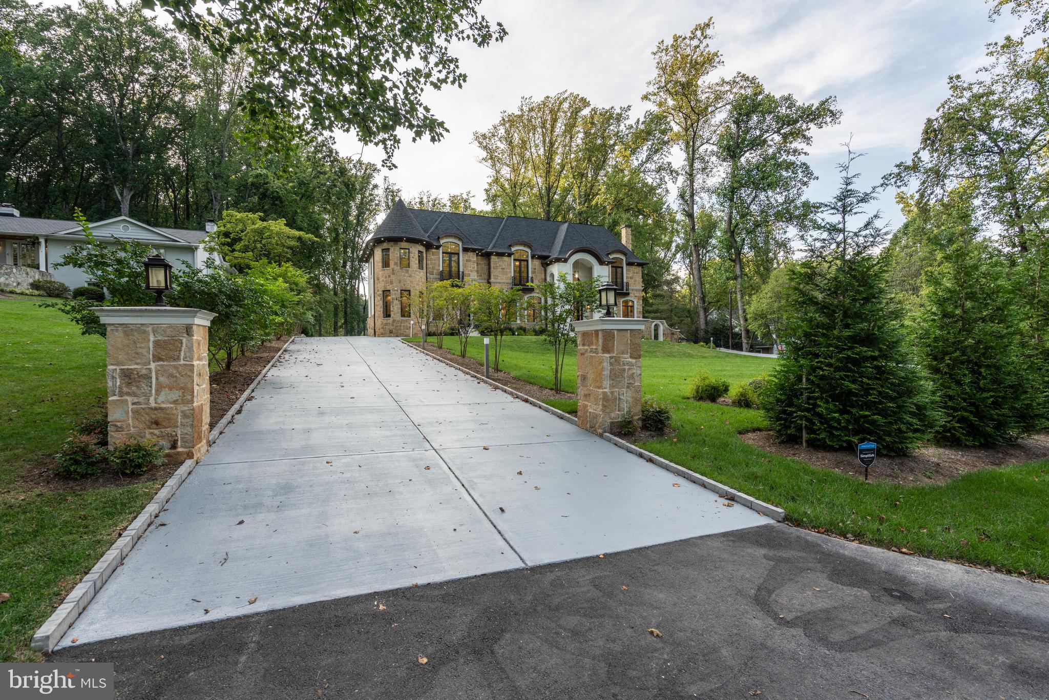 1048 Rector Lane McLean, VA 22102 - Photo 41 of 41 Gallery Image 41