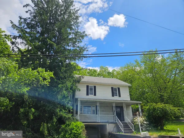 $210,000 | 689 Barnesville Drive, Barnesville, PA 18214