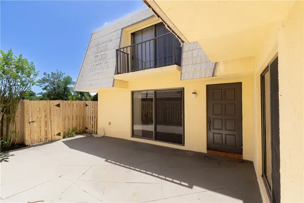 $1,850 | 1170 6th Avenue, Unit 24B, Vero Beach, FL 32960