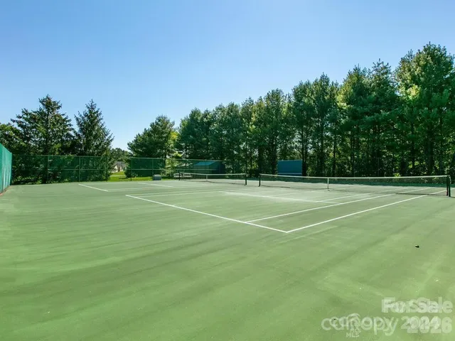 a view of a tennis court