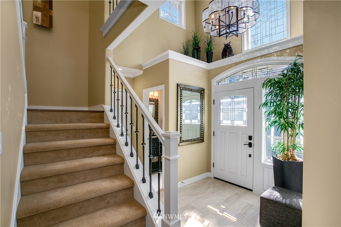 19445 Military Road South SeaTac, WA 98188 - Photo 3 of 38 Gallery Image 3
