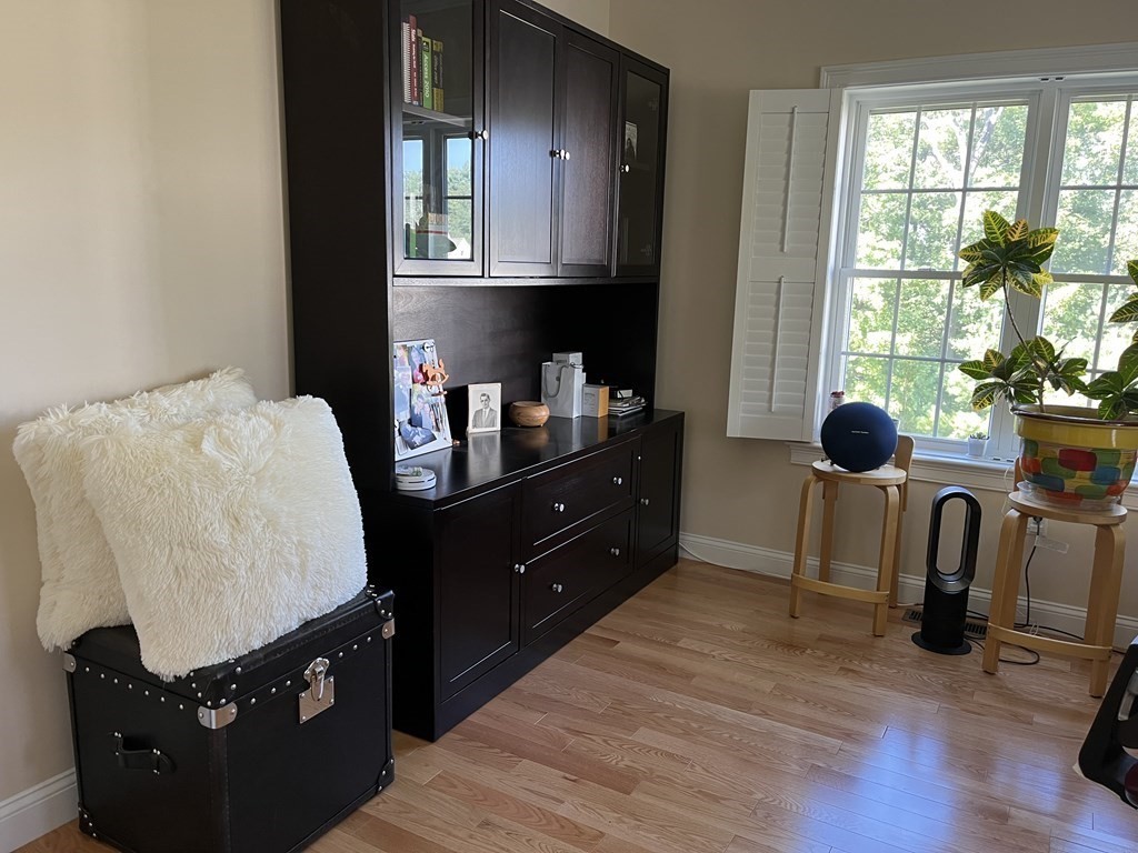 15 Ramsdell Way, Unit 25 Lynnfield, MA 01940 - Photo 2 of 16