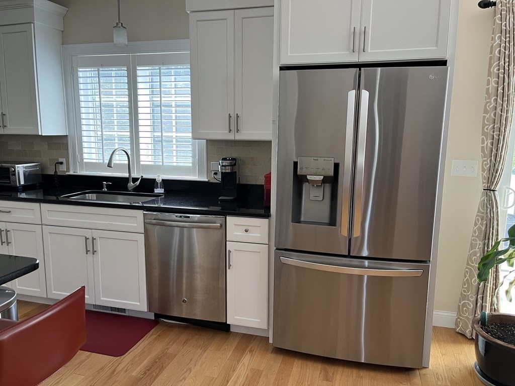 15 Ramsdell Way, Unit 25 Lynnfield, MA 01940 - Photo 7 of 16