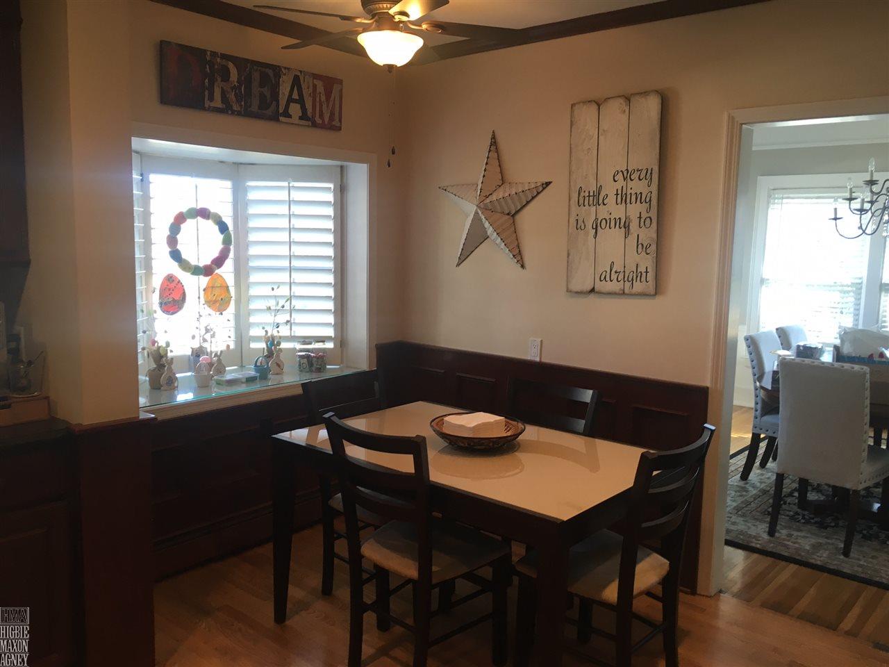 1241 Devonshire Road Grosse Pointe Park, MI 48230 - Photo 5 of 12