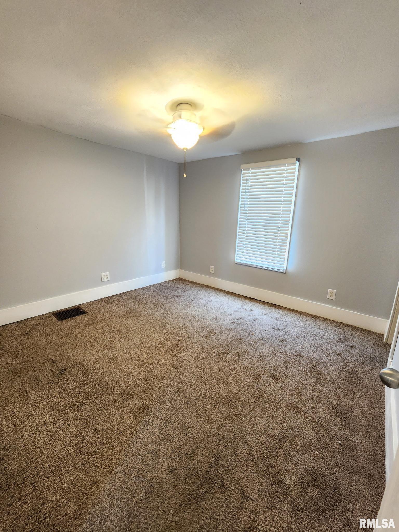 526 Catherine Street Pekin, IL 61554 - Photo 17 of 35