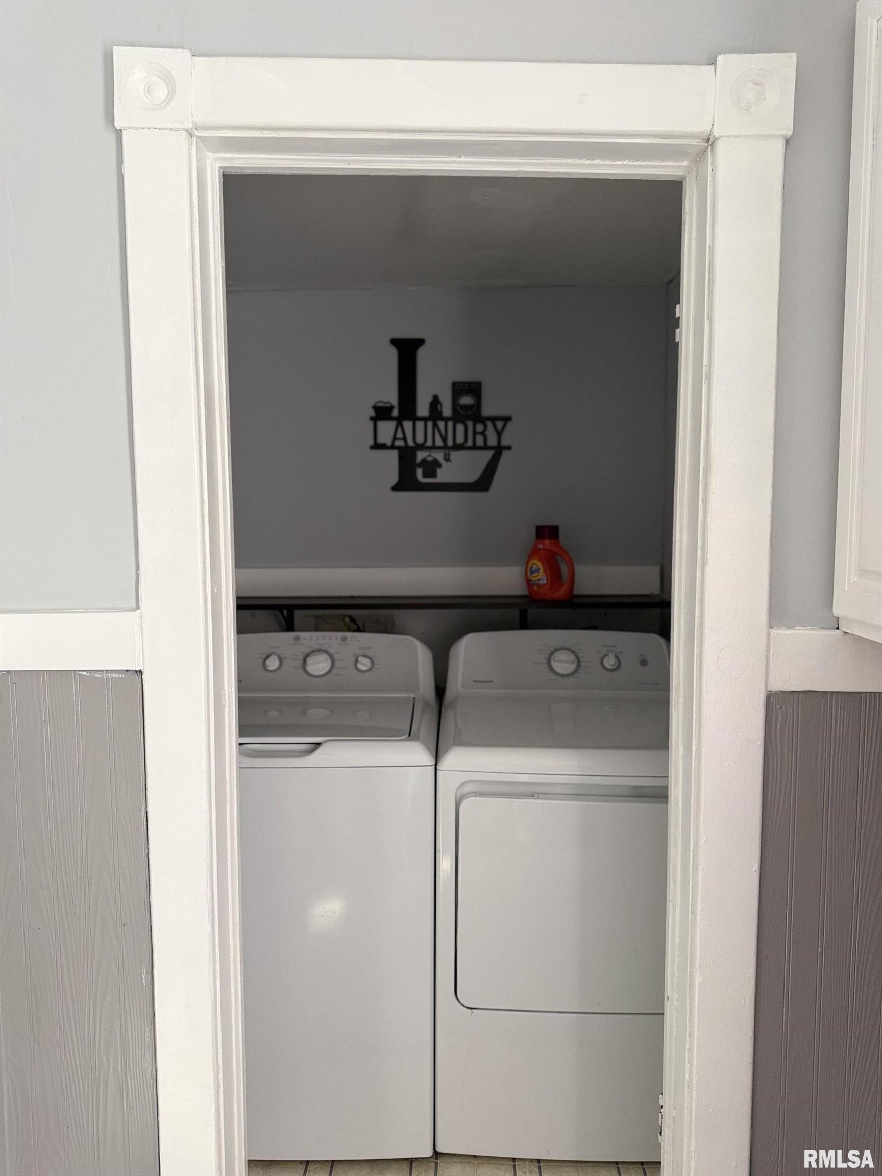 526 Catherine Street Pekin, IL 61554 - Photo 21 of 35