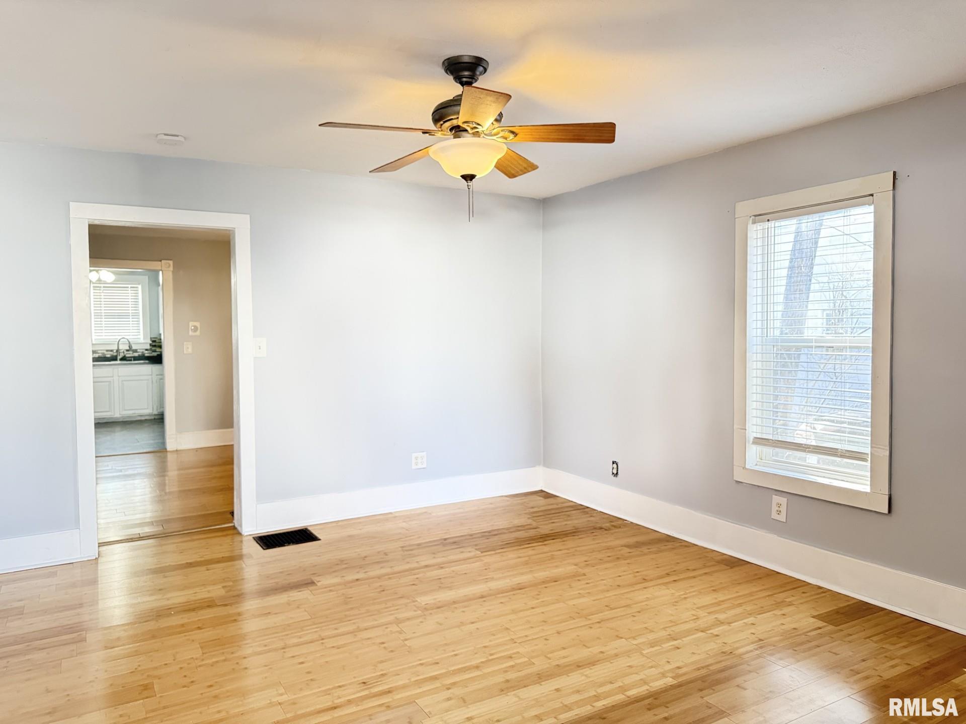 526 Catherine Street Pekin, IL 61554 - Photo 8 of 35