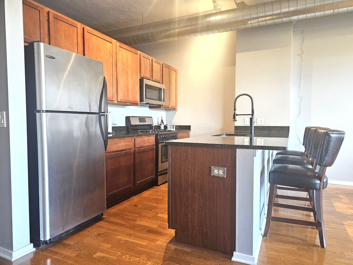 2323 West Pershing Road, Unit 230 Chicago, IL 60609 - Photo 6 of 39