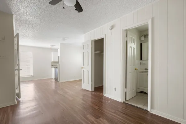 $199,160 | 5300 Guadalupe Street, Unit 6202, Austin, TX 78751