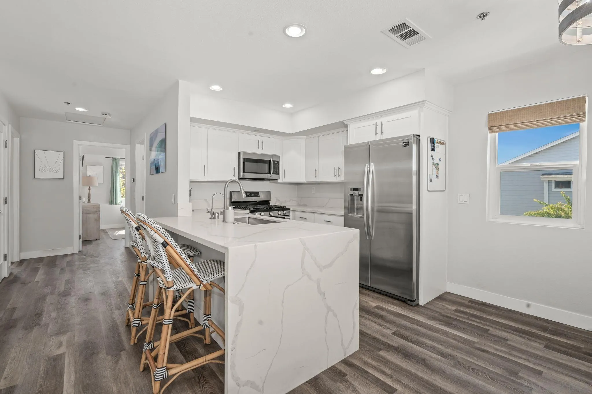 103 Mangano Circle Encinitas, CA 92024 - Photo 6 of 24