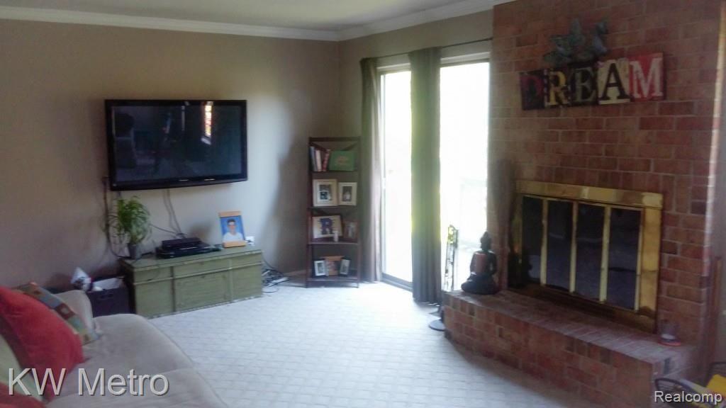 756 Oak Brook Ridge Drive Rochester Hills, MI 48307 - Photo 10 of 23