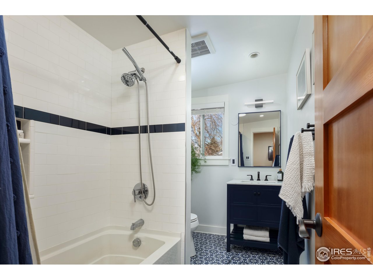 1895 Balsam Avenue Boulder, CO 80304 - Photo 24 of 40 a bathroom with a shower and a table
