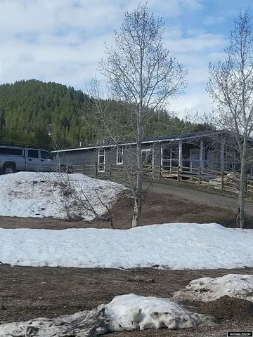 $1,600,000 | 360 Wooden Spur Drive, Alpine, WY 83128